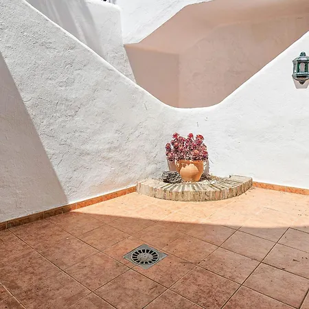 Apartment Jardines De Calahonda, Garden