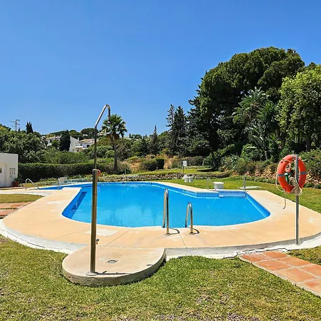 Jardines De Calahonda, Garden