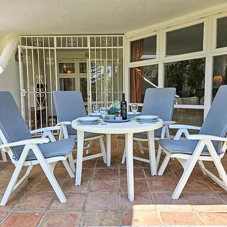 Апартаменты Jardines De Calahonda, Garden Cabopino
